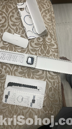 Apple Smart Watch SE